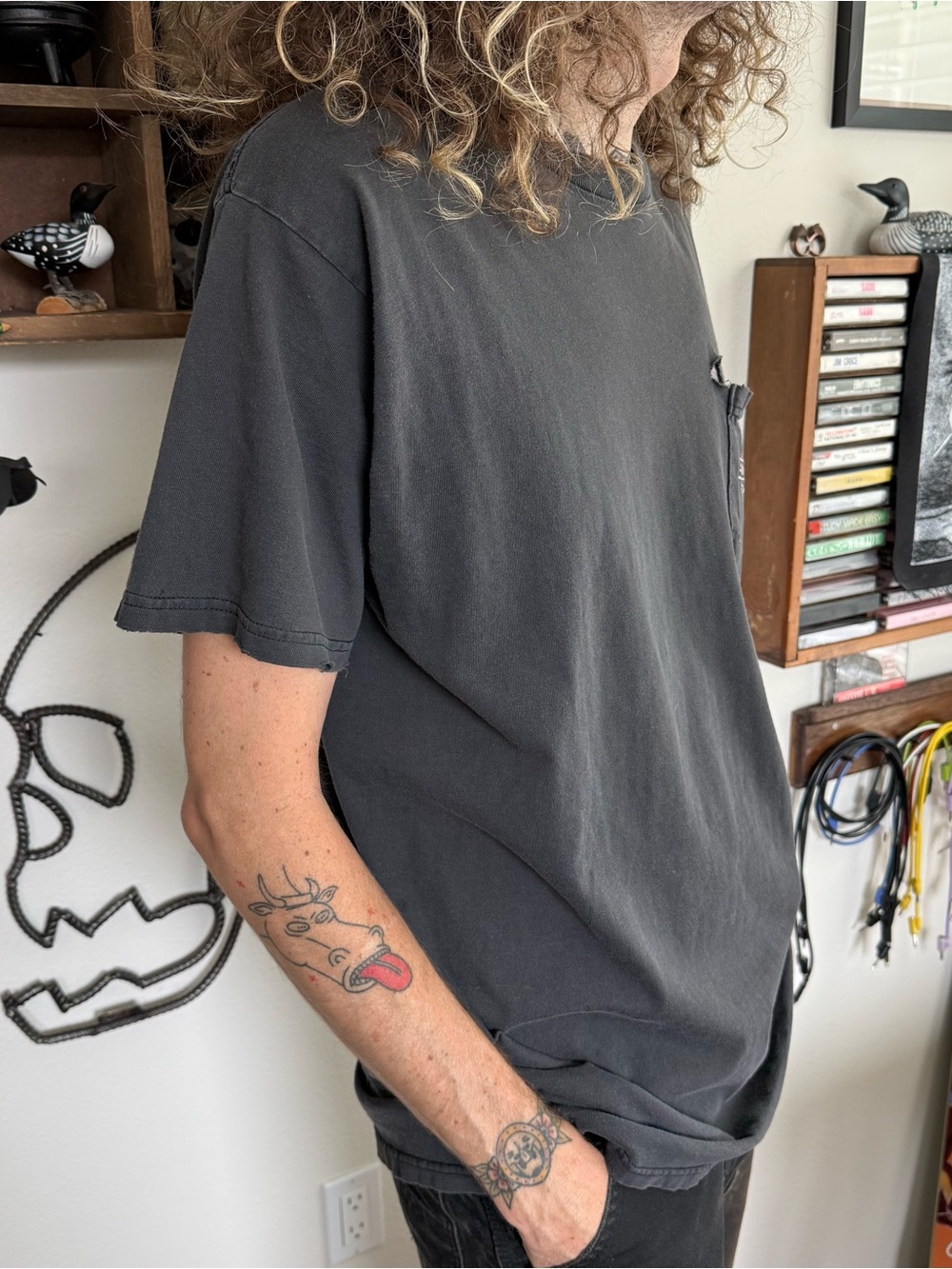 Vintage 90s 2000s Harley Davidson Faded Black Distressed Pocket Tee ~ Size M - Picture 5 of 10